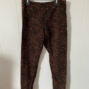 Leopard leggings